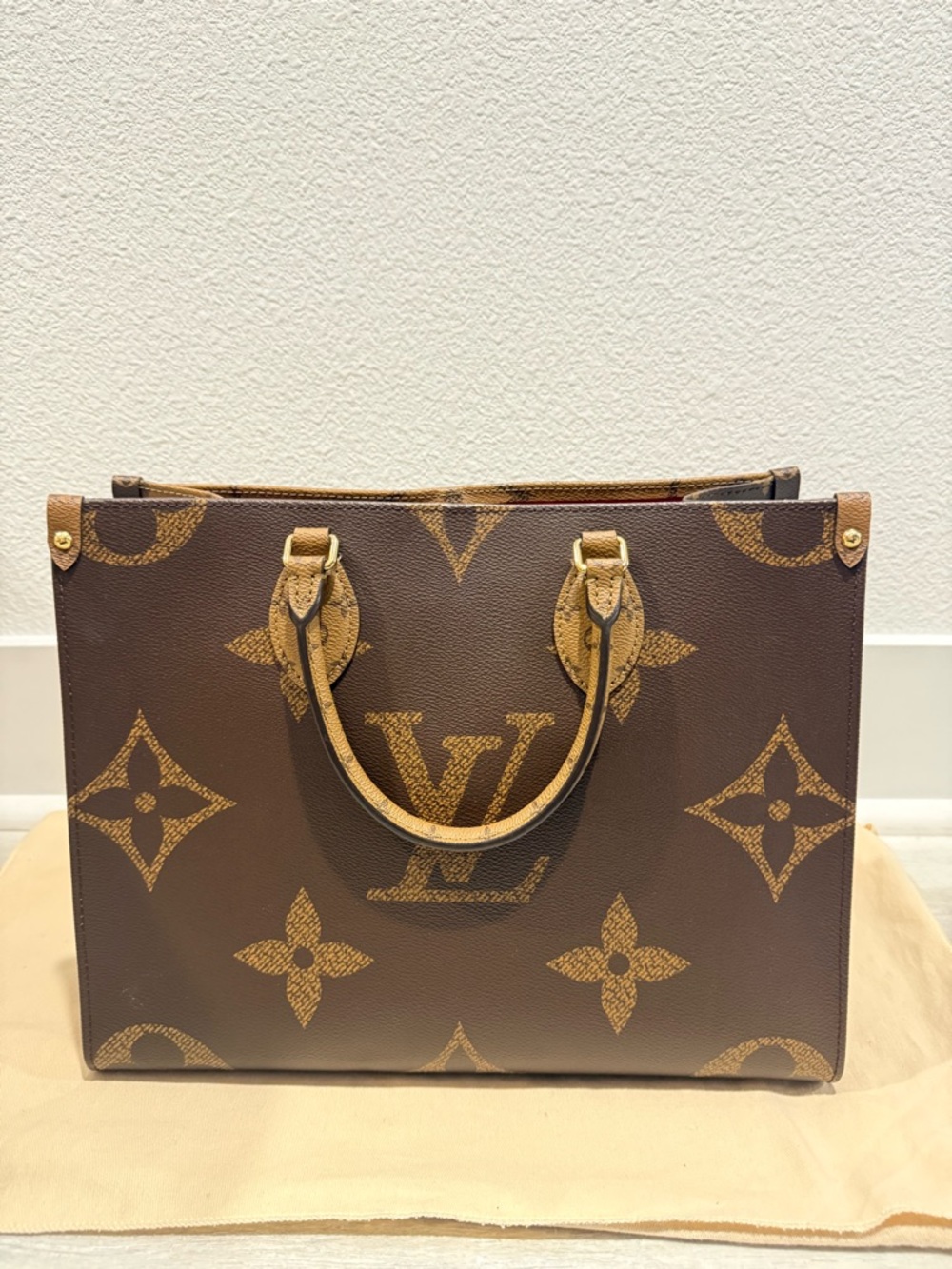 Louis Vuitton- On The Go Tote